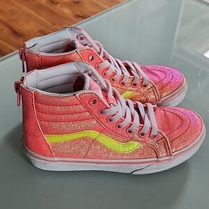 5/$20Vans Off The Wall Skateboard High Tops